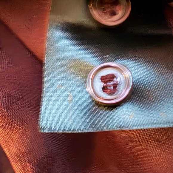 H&M Jacquard Weave Textured Burgundy Button-Up Blouse - Picture 12 of 12